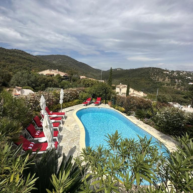 La Maison de Laurence - Villa avec Piscine Privée - 38