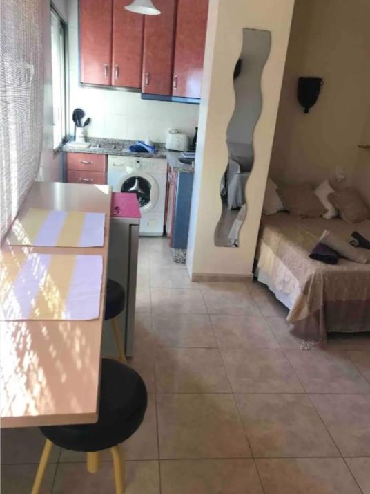 Apartamentos Real 81 - One-Bedroom Apartment - 2