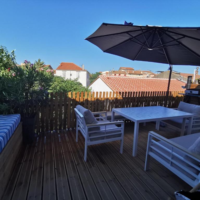 T3 terrasse classé 4 étoiles le Poulpe 200m front de mer - Two-Bedroom Apartment - 7