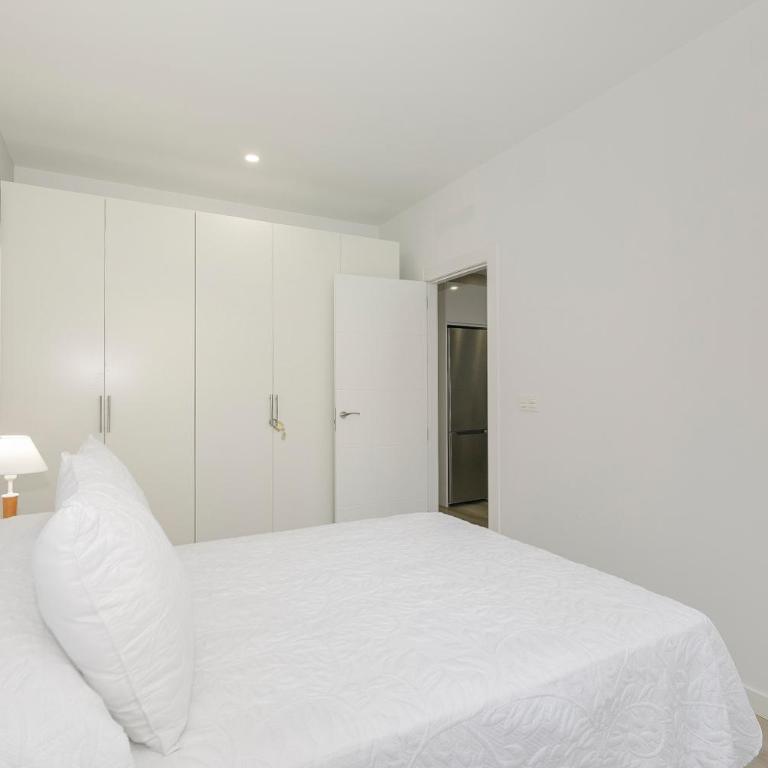 Plaza Trinidad, Centro, acogedor, luminoso y calefacción - One-Bedroom Apartment - 10