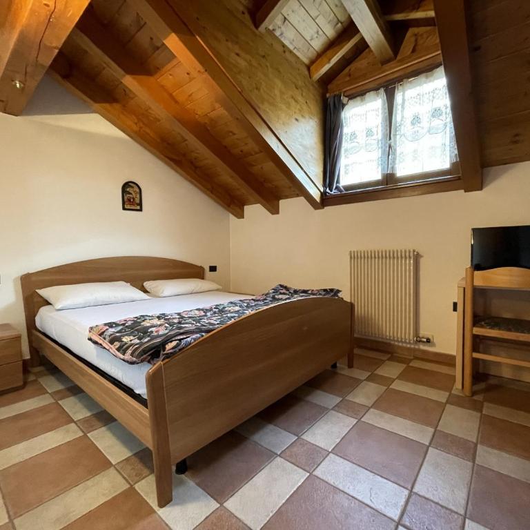 032 Mansarda Pinzolo - Appartamento con 2 Camere da Letto - 15