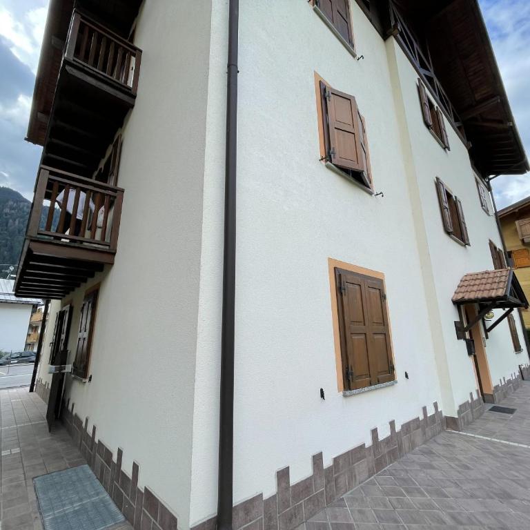 032 Mansarda Pinzolo - Appartamento con 2 Camere da Letto - 24