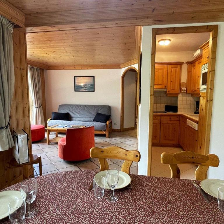 Appartement 3 pièces pour 6 personnes avec balcon et WiFi à Méribel - FR-1-411-225 - Appartement (6 Adultes) - 1