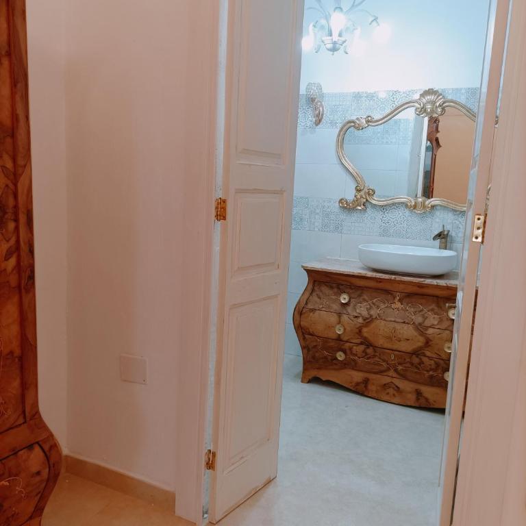 Savoia23 - Luxury Superior Suite - - Appartamento Deluxe con 1 Camera da Letto e Vista Giardino - 16