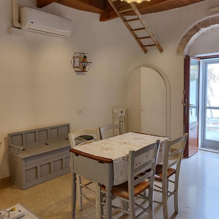Luxury Trulli sabotino 61 - Casa con 1 Camera da Letto - 8
