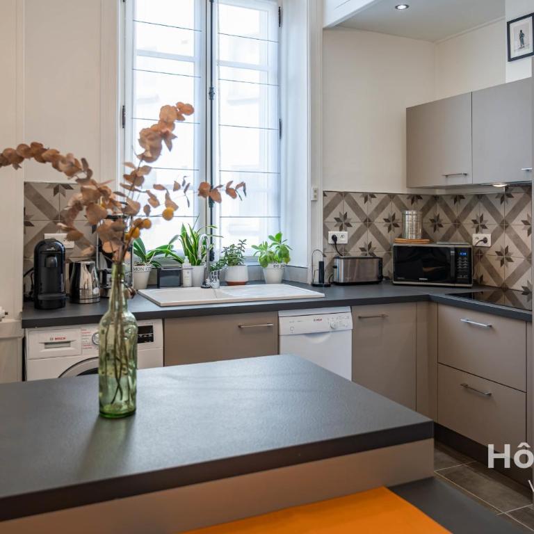 "Les Effrontés" Louis Blanc Charming Apartment - Appartement Supérieur - 50