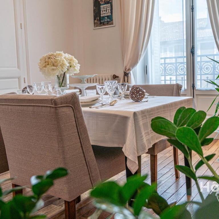 "Les Effrontés" Louis Blanc Charming Apartment - Appartement Supérieur - 11