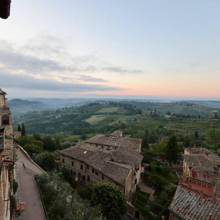 Lovely 2 Bedroom in San Gimignano Historic Center - Two-Bedroom Apartment - 19