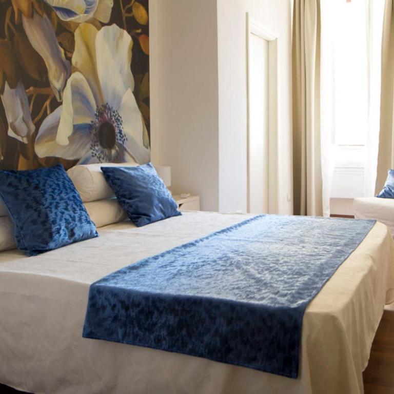 Domus Crescenzio - Guest House - Camera Matrimoniale con Letto Supplementare - 1