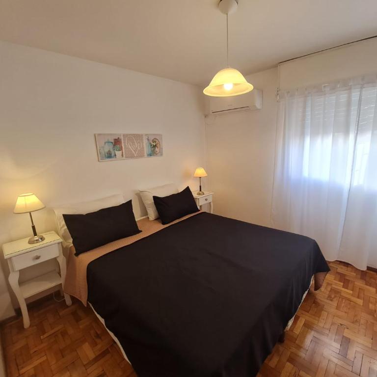 Departamento con excelente ubicación en Córdoba, Argentina - Apartamento de 2 dormitorios - 2