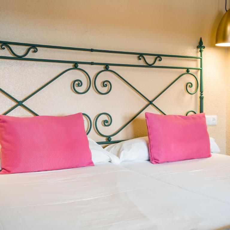 Veronica Centro - Double or Twin Room - 21