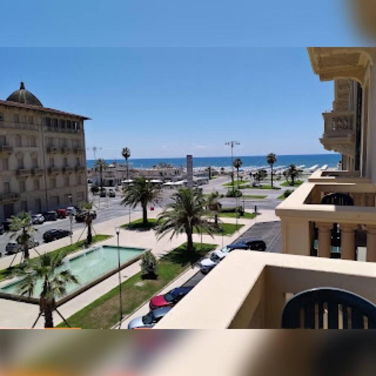 Viareggio live in Top deco - Camera Tripla - 4
