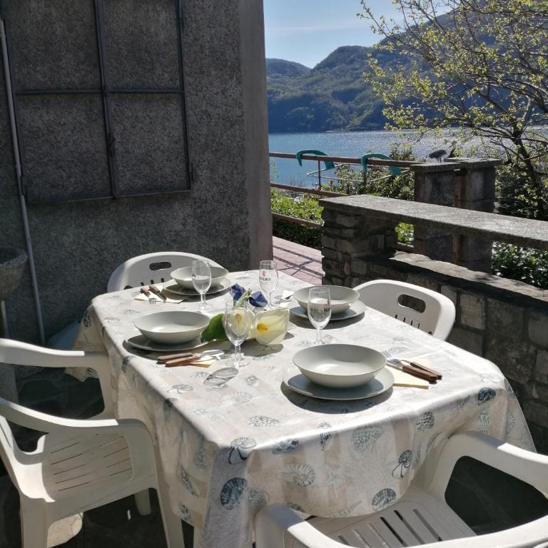 Lake and Guzzi view - Holiday Home - Casa con 1 Camera da Letto - 36