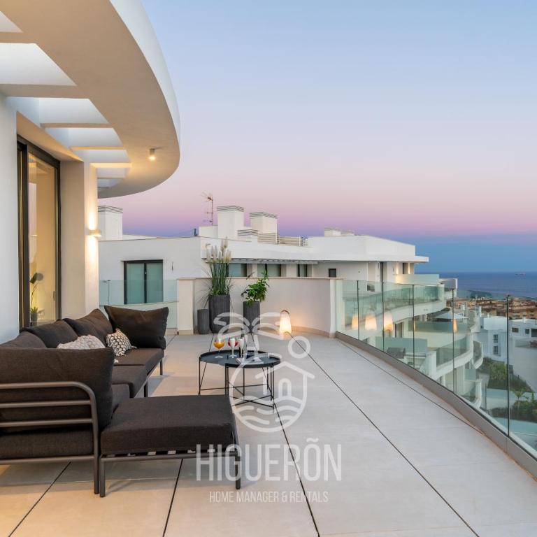 HigueronRentals Paradise Lift - Three-Bedroom Apartment - 43