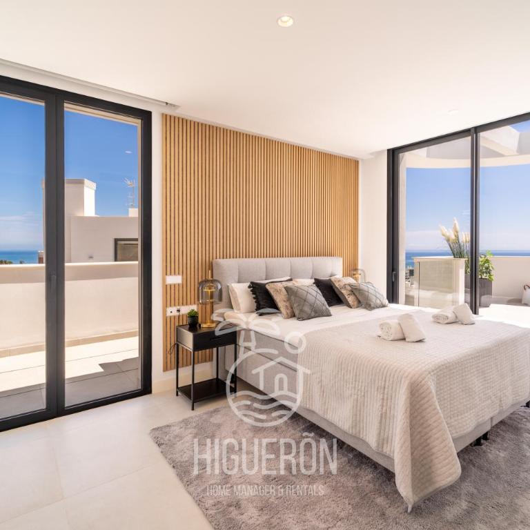 HigueronRentals Paradise Lift - Three-Bedroom Apartment - 42
