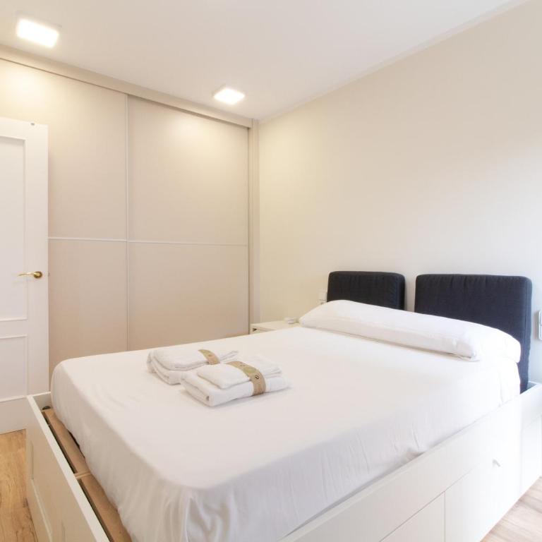 Global Vacacional, Apartamento con piscina y terraza en Canet - Apartamento con terraza - 7