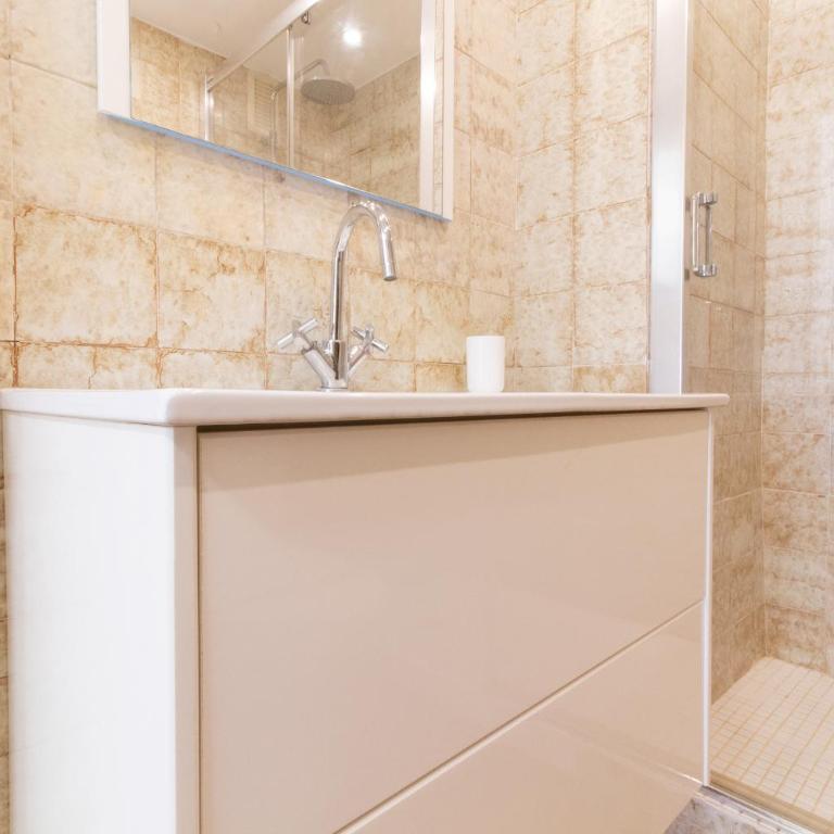 Global Vacacional, Apartamento con piscina y terraza en Canet - Apartamento con terraza - 21