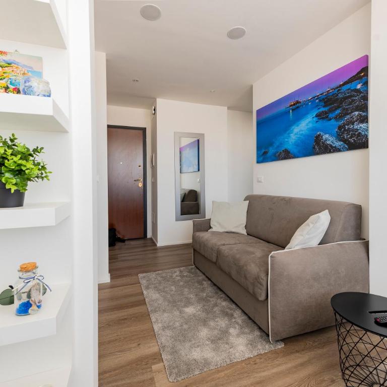 GuestHost - Piazza Salotto & Stazione Comfy Apartment - Appartamento con 1 Camera da Letto - 1