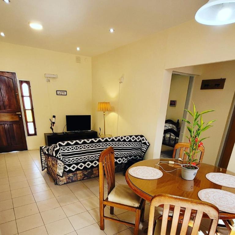 Depto Sarmiento Good! - Apartamento de 2 dormitorios - 1