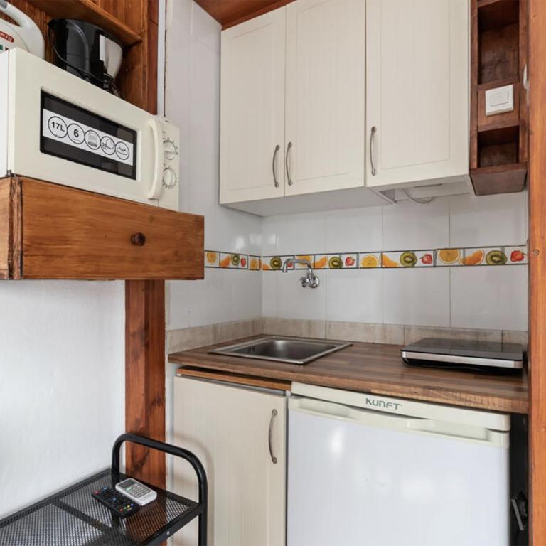 Coqueto estudio con Vistas al Mar - Studio Apartment - 13