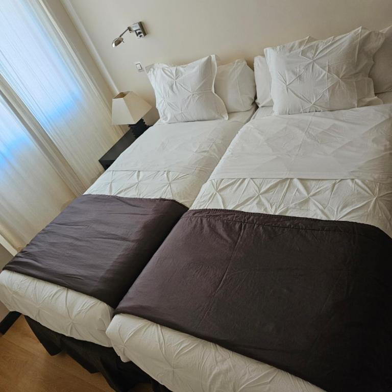 hotel asador versus - Habitación Doble con baño privado - 2 camas - 3