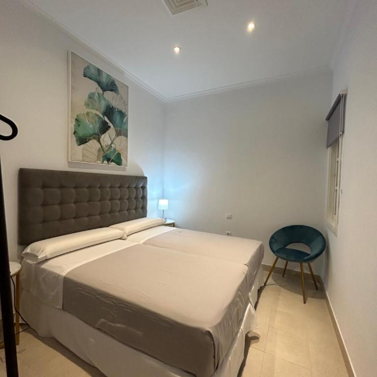 Olavide Premium Apartments - Three-Bedroom Apartment - 12