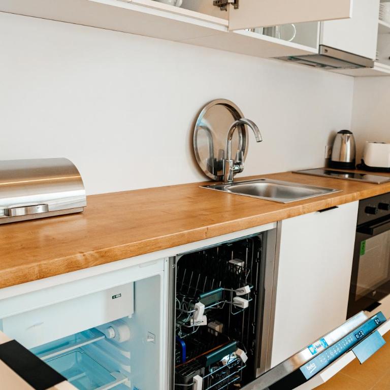Sunraf Luxe Apartments - Apartman sa Pogledom na Bazen - 2