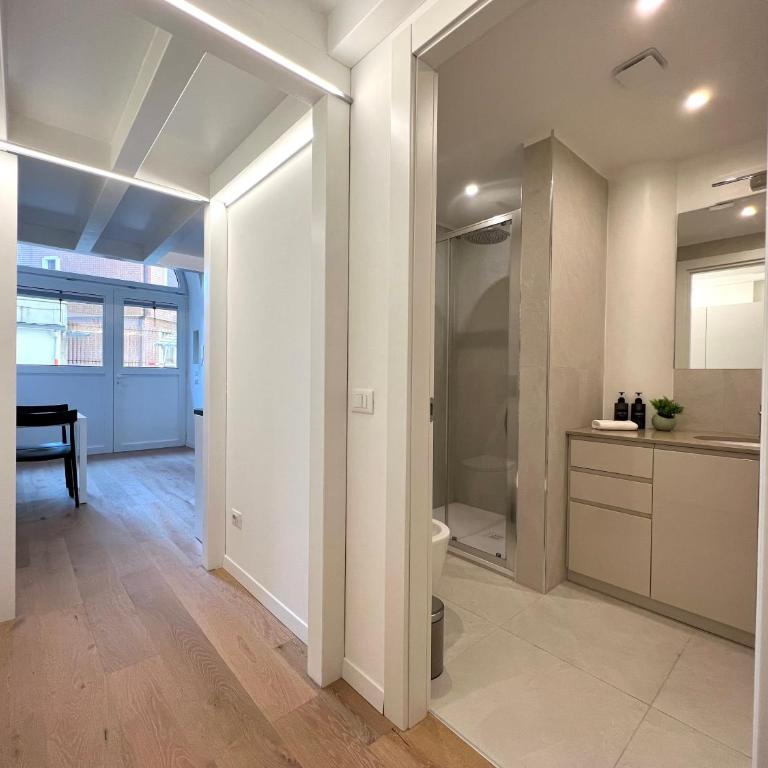 Navigli Luxury Loft - Appartamento con 2 Camere da Letto - 4