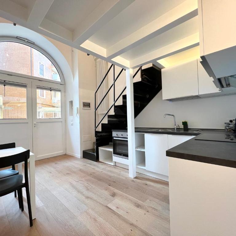Navigli Luxury Loft - Appartamento con 2 Camere da Letto - 11