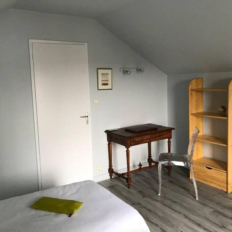 Un havre de paix pour découvrir Vichy , sa région - Maison 2 Chambres - 2