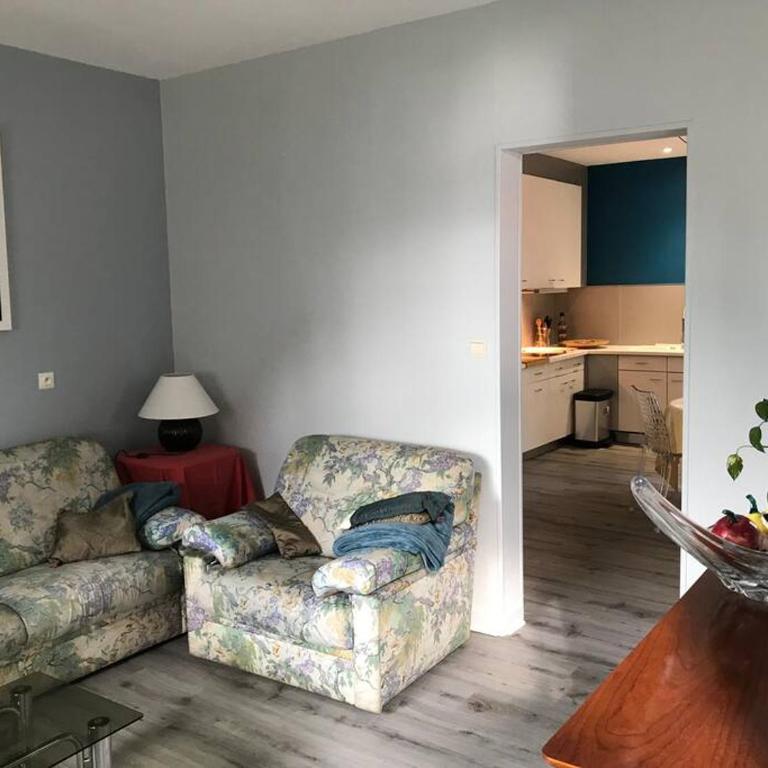 Un havre de paix pour découvrir Vichy , sa région - Maison 2 Chambres - 6