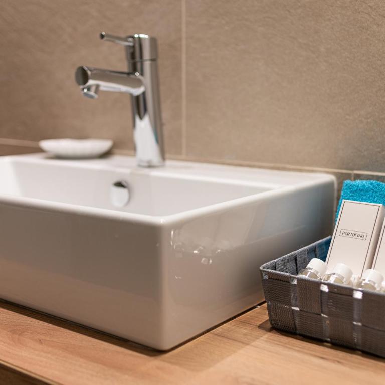 Lustica Apartments Central Bay - Apartman sa Pogledom na Planinu - 12