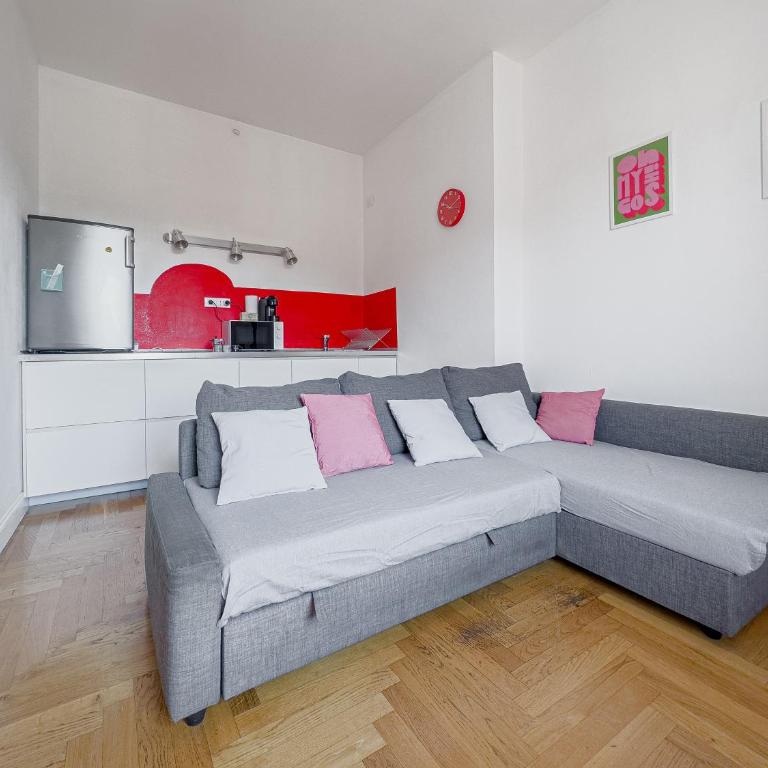 Realkasa Giulia Flat - One-Bedroom Apartment - 10