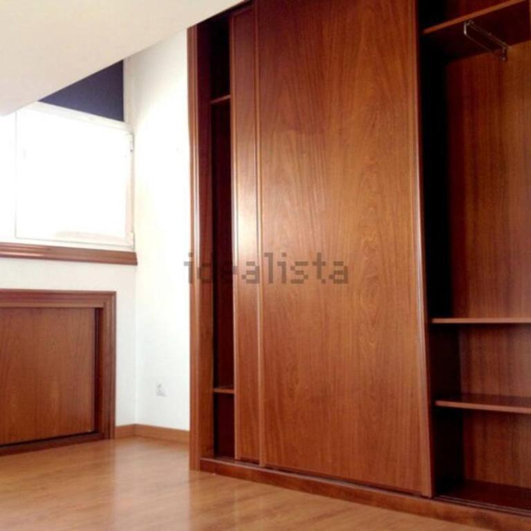A un kilómetro de playas. - Apartamento de 2 dormitorios - 2