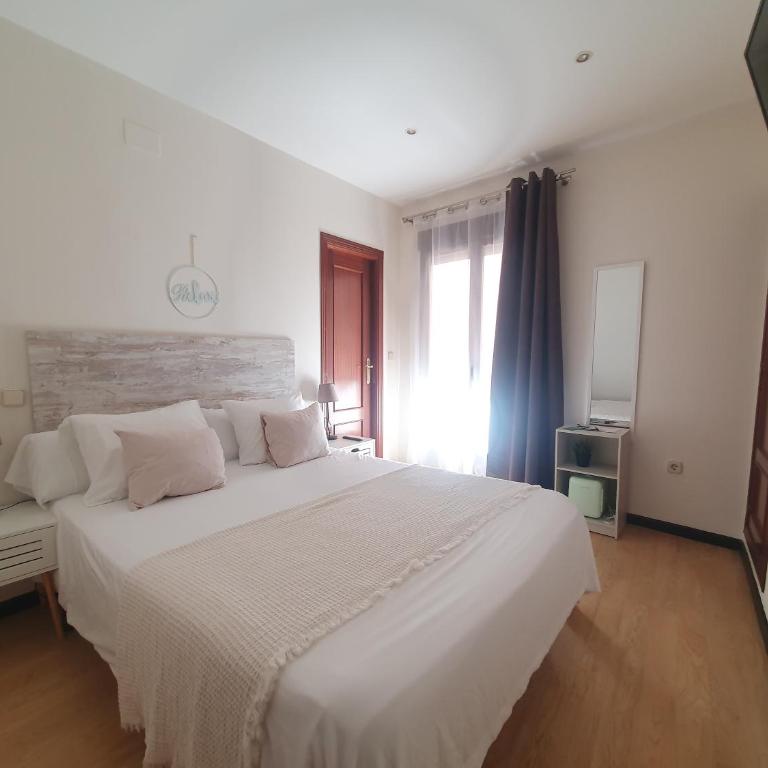 ToledoRooms Palacios - Habitación Doble con balcón - 3