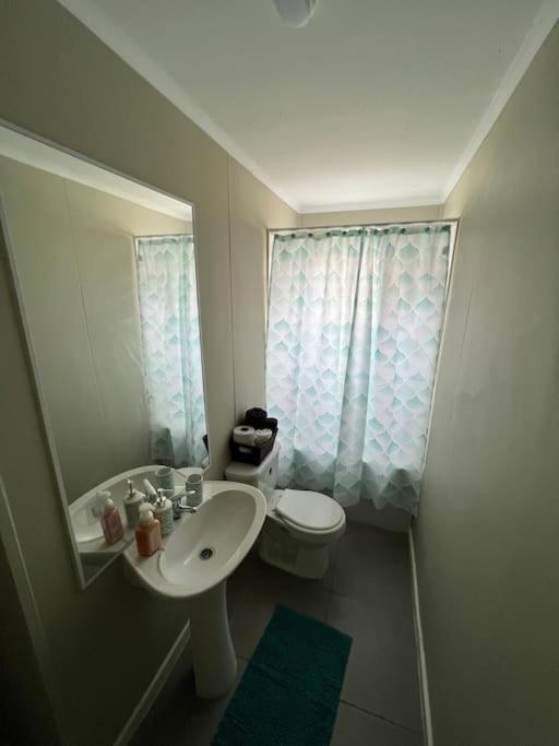Avenida los notros 1761 Bosque Mar - Three-Bedroom House - 4