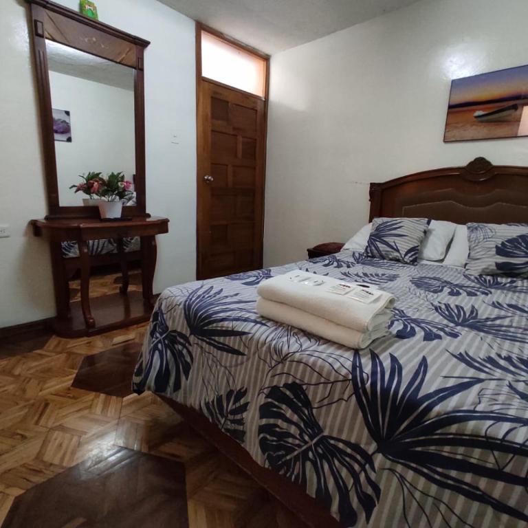 Hotel Altamira Suites - Ibarra - Double Room with Private Bathroom - 8
