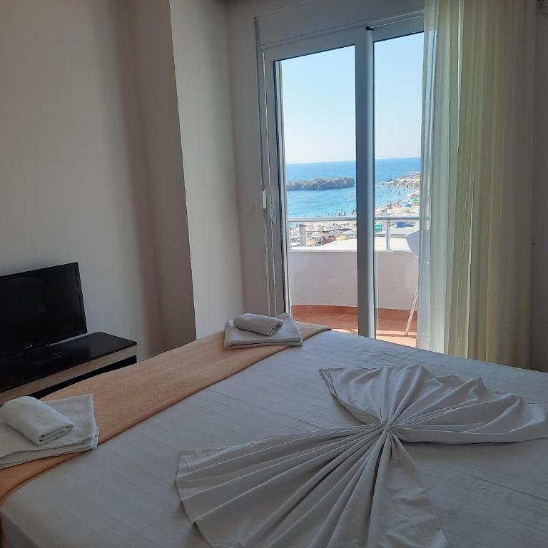 Apartments Val - Double Room - 1