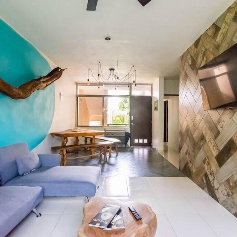 Penthouse Terraza & Jacuzzi Panorámicos, playas-cenotes y la Quinta Avenida todo caminando a 10 minutos! Muy amplio 2 niveles, excelente ubicación centro de Playa del Carmen, cerca de restaurantes, bares, área de coworking incluida para nómadas digitales! - Two-Bedroom Apartment - 3