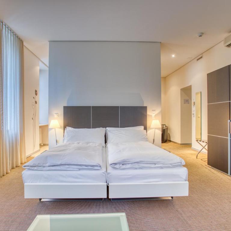 Hôtel Au Terminus - Junior Suite - 1