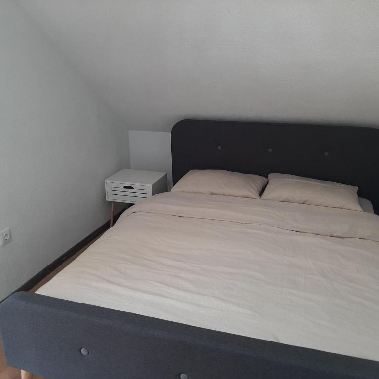 Holiday home Dani - Two-Bedroom House - 12