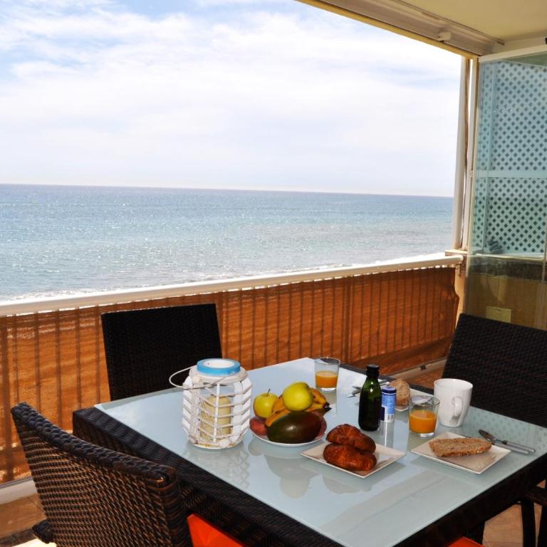Magnificent Front Sea Views Apartment - Apartamento de 1 dormitorio - 2