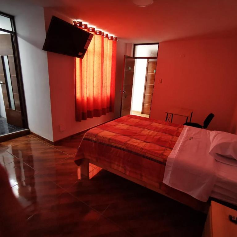 HOTEL D'PIERO MARCONA - Habitación Doble con baño privado - 9