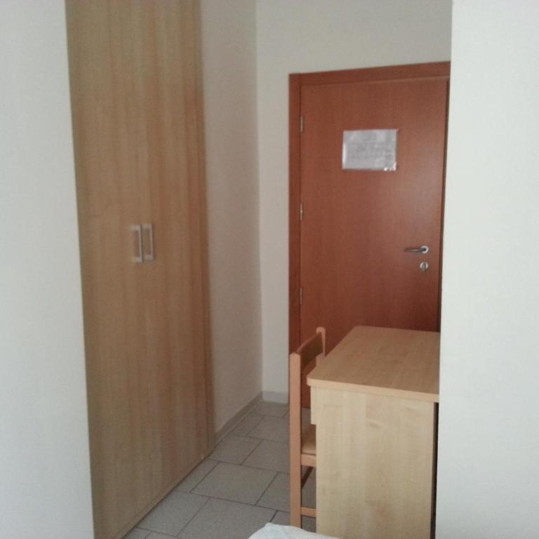Hotel La Parigina - Camera Singola con Bagno - 5