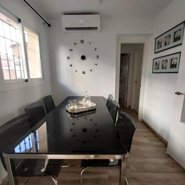 Málaga casa grande familiar - Casa de 4 dormitorios - 16