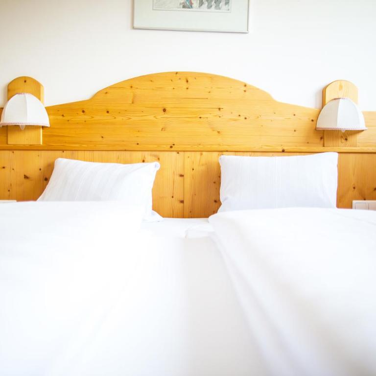 Garni Glurnserhof - Triple Room with Mountain View - 5
