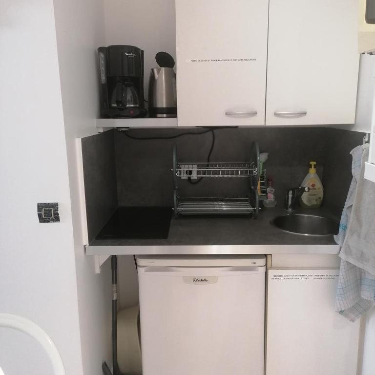 Le Petit Chalet -Appartement proche de la vieille ville , du centre ville et du Tram- PETIT DEJEUNER OFFERT - Appartement - Rez-de-Chaussée - 10