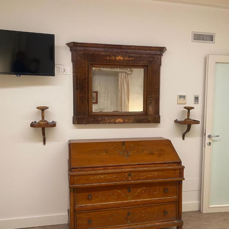 Piccolo Borgo Antico - Appartamento con 2 Camere da Letto - 4