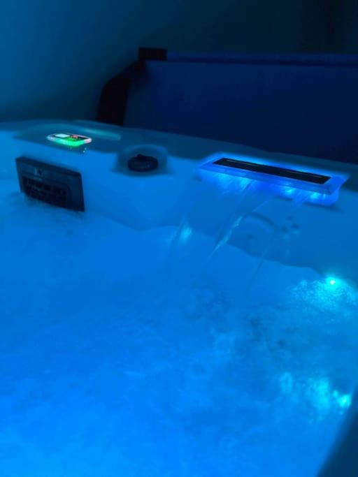 Cocon Classé 3 Etoiles - Love et Détente - SPA - Villa 1 Chambre - 62
