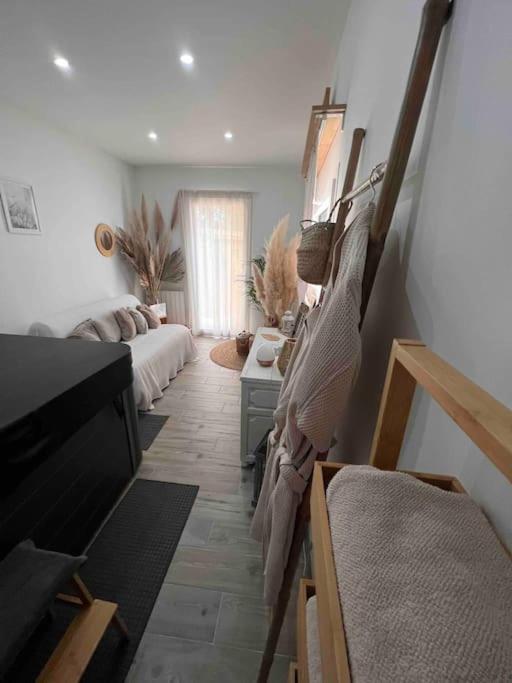 Cocon Classé 3 Etoiles - Love et Détente - SPA - Villa 1 Chambre - 52